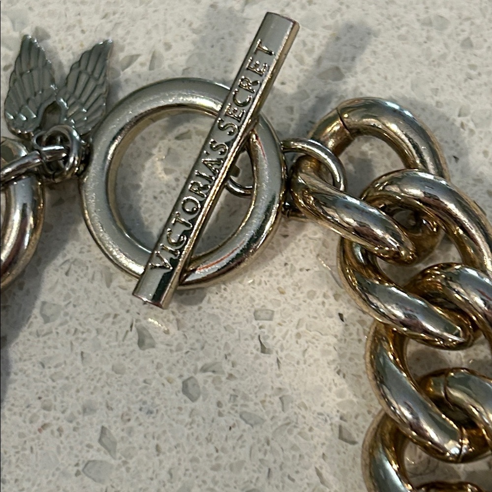 Victoria’s Secret Chunky Chain Bracelet – Crystal Link Accent ✨ - Picture 3 of 8